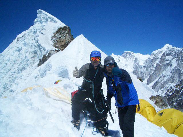 ネパール／ロブチェ・ピーク（6,119m）登頂 24日間